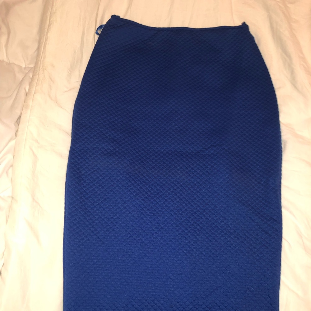 Matching pencil skirt and crop top
